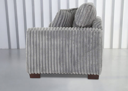 Linea Loveseat