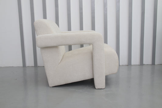 Atlas Chair