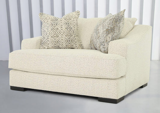 Mira Loveseat