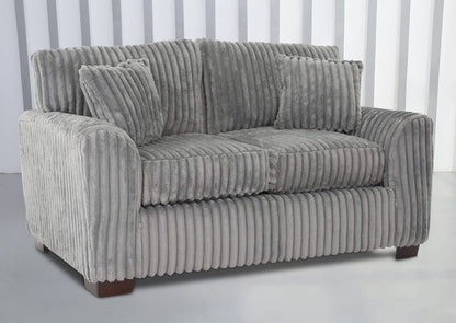 Linea Loveseat