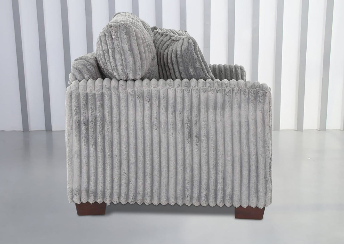 Linea Loveseat
